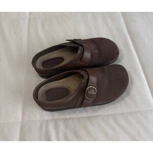 Eurostep Women’s Brown Suede Leather Clogs Mules  Grandma Core Size 7.5 M